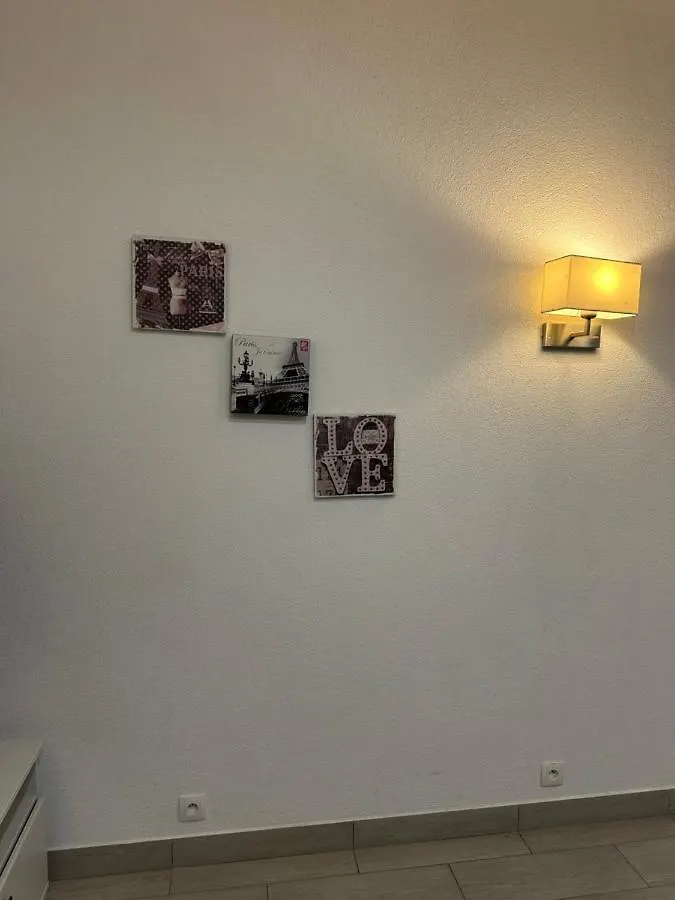 Studio Calme Mitry-Mory Apartment